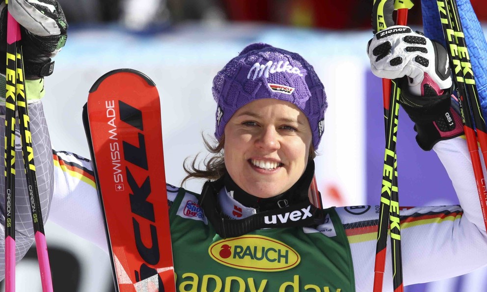 Nemka Viktoria Rebensburgová ovládla prvý obrovský slalom sezóny.