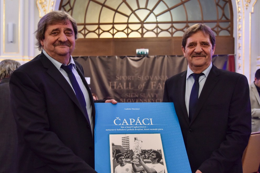 Jozef Čapkovič (vľavo) a Ján Čapkovič.