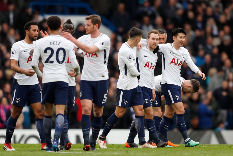 Hráči Tottenhamu sa radovali z víťazstva nad Chelsea.