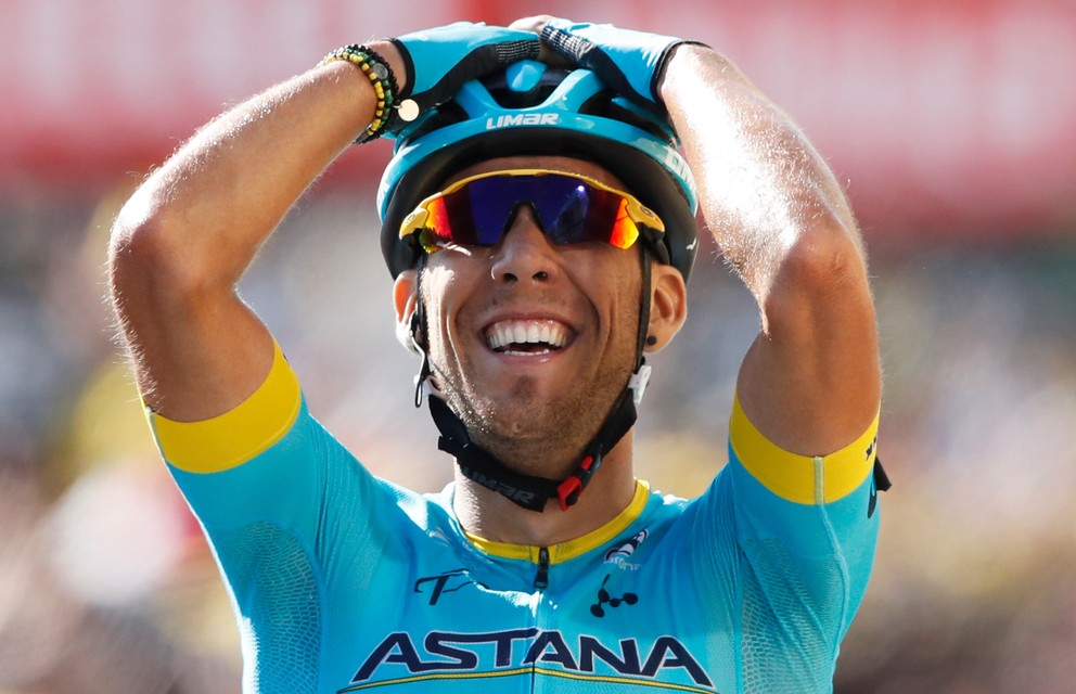 Omar Fraile sa teší z víťazstva v 14. etape Tour de France 2018.