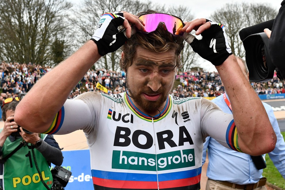 Peter Sagan po triumfe na Paríž - Roubaix 2018.