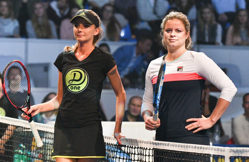 V novembri 2017 odohrala Kim Clijstersová exhibičný zápas proti Daniele Hantuchová, ktorá sa tak rozlúčila s kariérou.