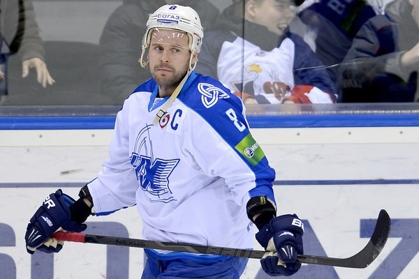 Martin Cibák bol v minulosti aj kapitánom klubu KHL Neftechimik Nižnekamsk.