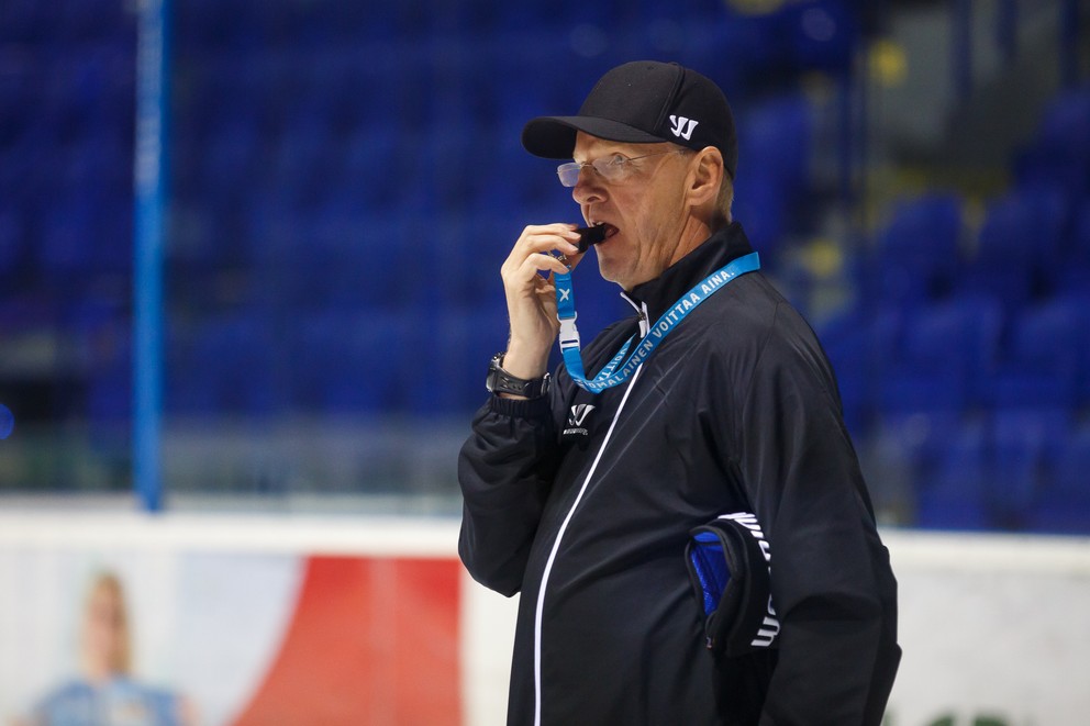 Kari Jalonen. Tréner SC Bern.