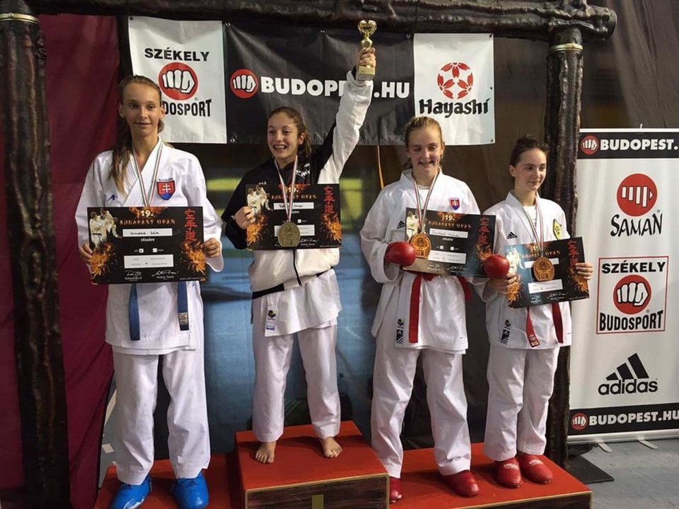 Michaela Bryndzová. Brala v Budapešti bronz.