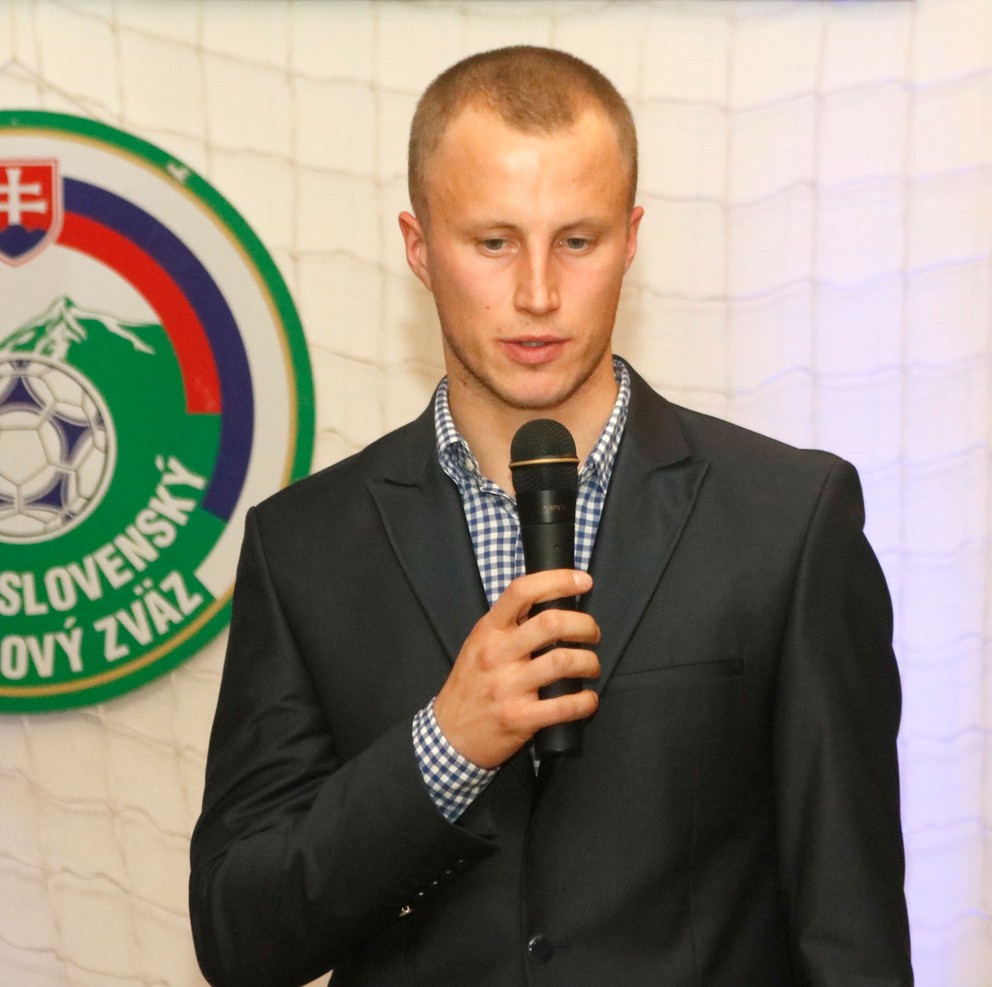 Matúš Lorinčák. Je útočníkom v Slavoj Trebišov.