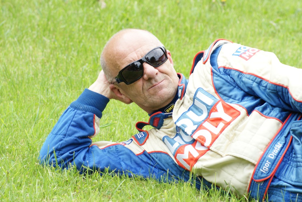 Úspešný Prešovčan. Igor Drotár v roku 2016 vybojoval titul šampióna v pretekoch automobilov do vrchu na Slovensku aj v Poľsku.