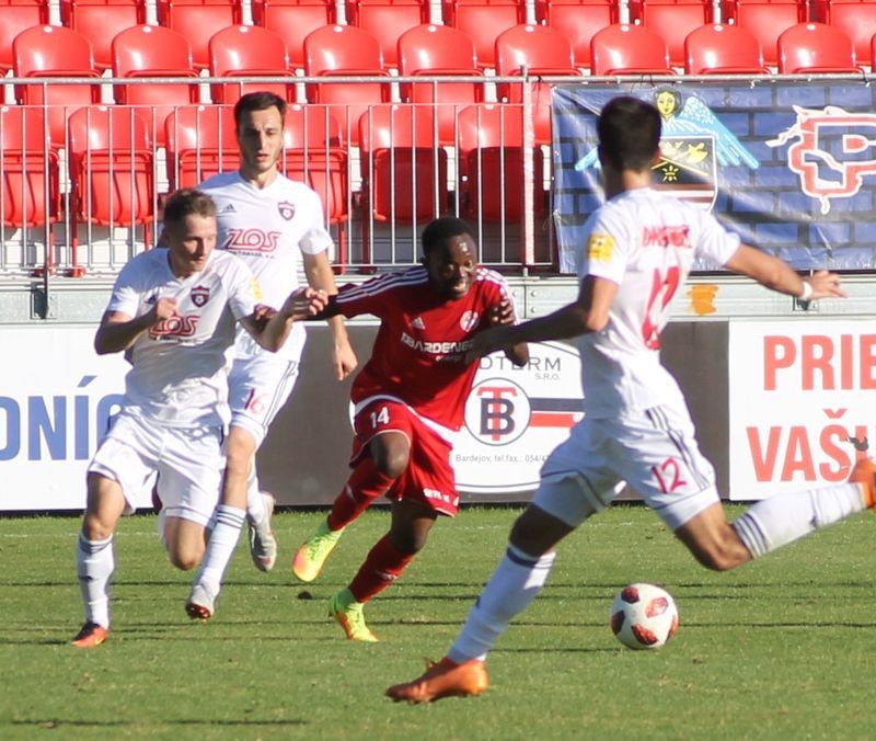 Trnavský Spartak nadelil domácim päť gólov.