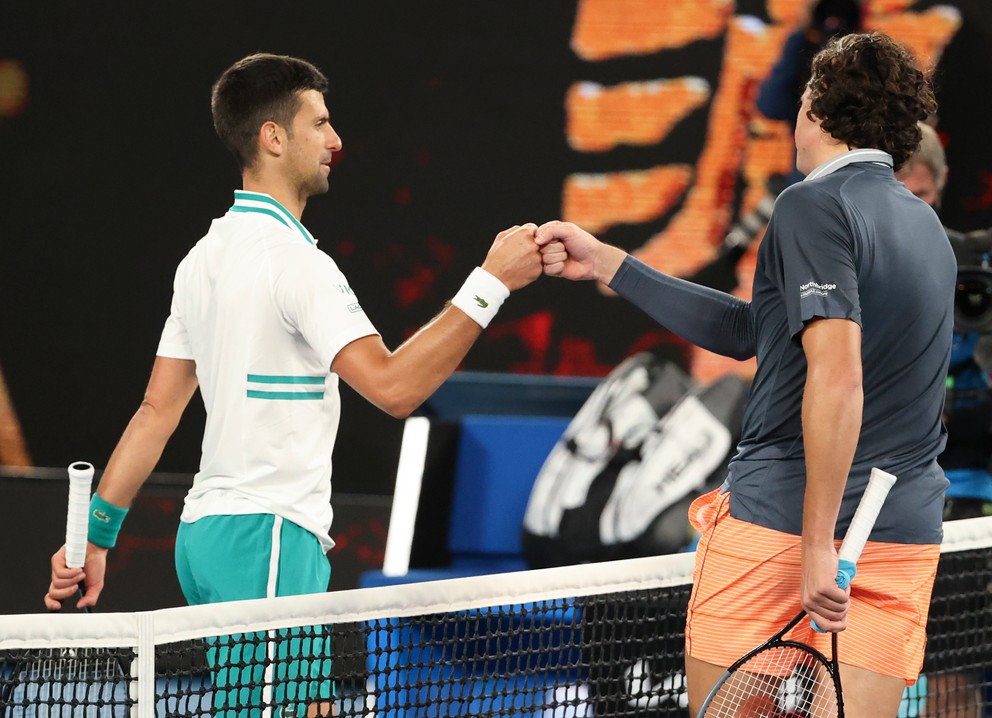 Novak Djokovic a Milos Raonic.