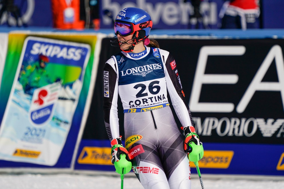 Petra Vlhová v cieli druhého kola kombinácie (slalom) na MS v lyžovaní.