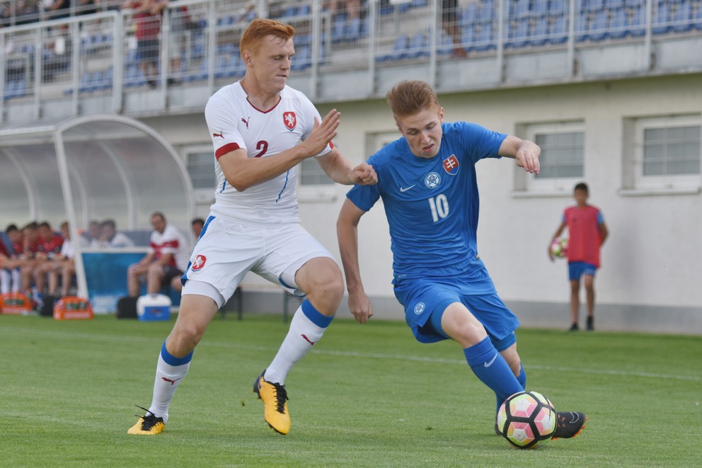 Slebodník v drese reprezentačnej osemnástky na turnaji Slovakia Cup 2018.