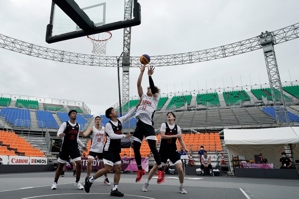 Premiéru v Tokiu bude mať basketbal vo formáte 3 proti 3.