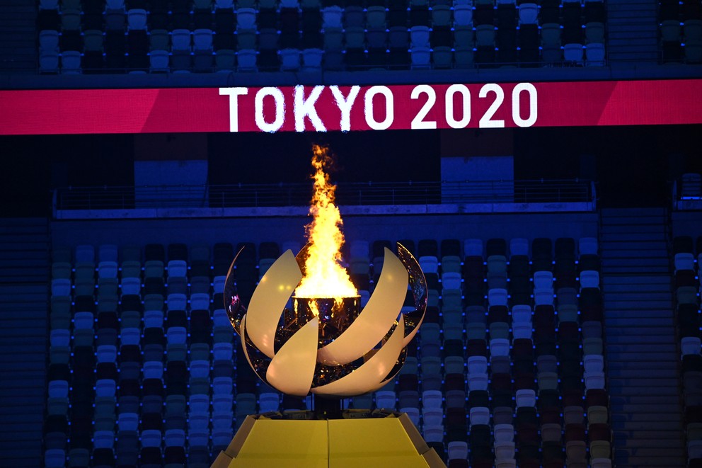 Olympijský oheň na LOH Tokio 2020 / 2021 je zapálený.