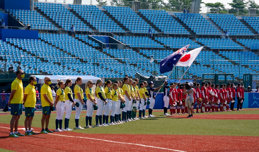 Program OH Tokio 2020 / 2021 otvoril softbal, prvý zápas odohralo Japonsko a Austrália.