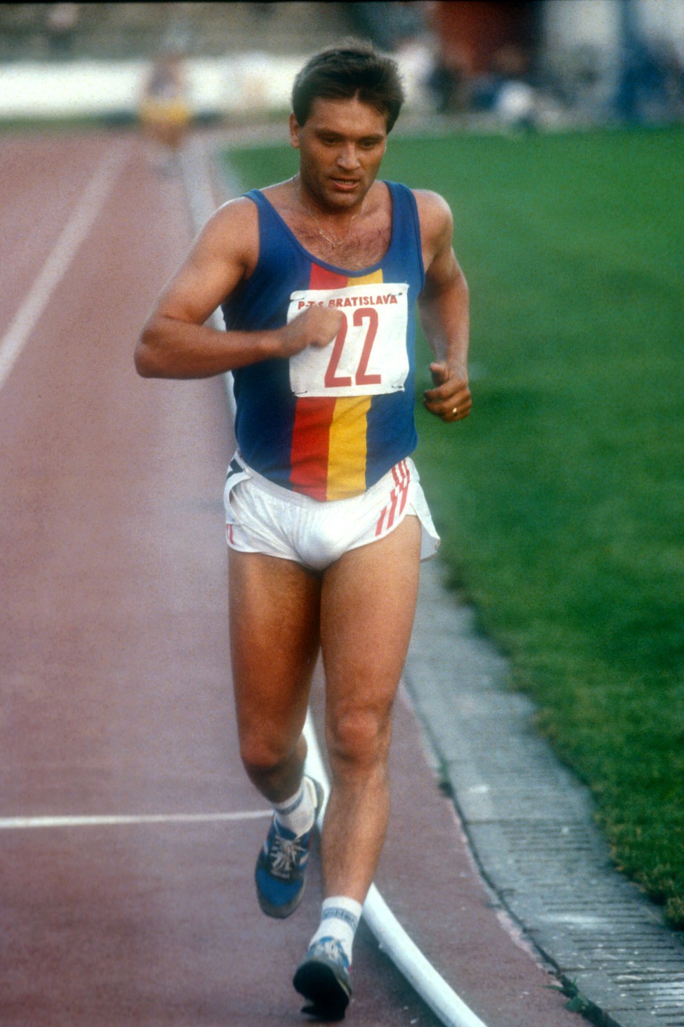 Jozef Pribilinec, olympijský víťaz v chôdzi na 20 km z OH 1988 v Soule.
