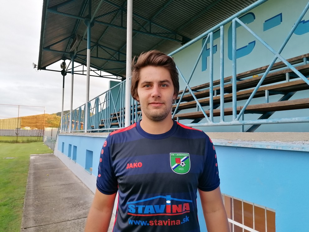 Hráč FK Jesenské Štefan Rubint.