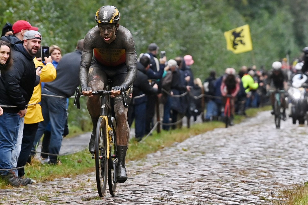 Wout Van Aert na Paríž - Roubaix 2021.