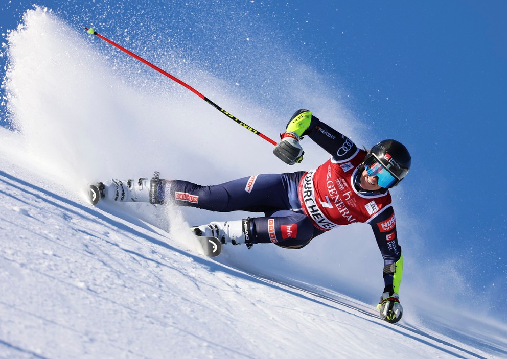 Sara Hectorová počas obrovského slalomu v Courcheveli.