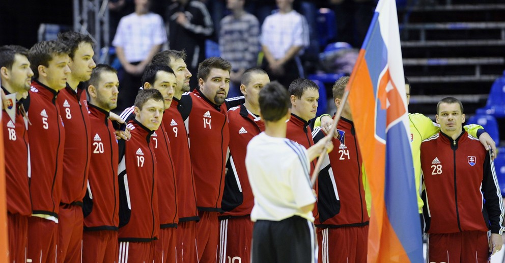 Slovenská reprezentácia na ME 2012, Radoslav Antl úplne vpravo.