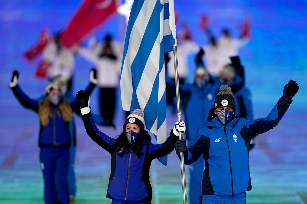 Grécka výprava počas otváracieho ceremoniálu na ZOH 2022 v Pekingu.