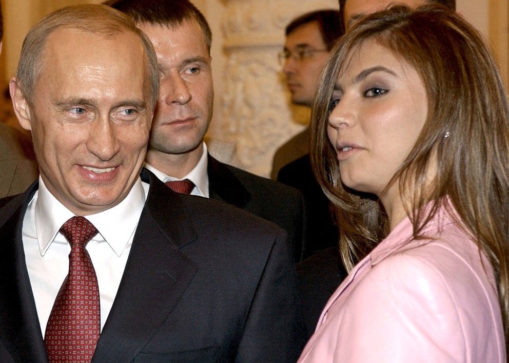 Je veľa indícií, že prvou dámou Ruska je Alina Kabajevová.  S Vladimirom Putinom má aj niekoľko detí.