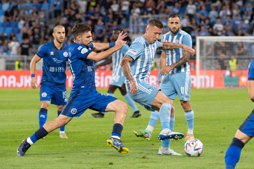 Momentka zo zápasu Slovan Bratislava - Dinamo Batumi 1. kvalifikačnom kole Ligy majstrov.