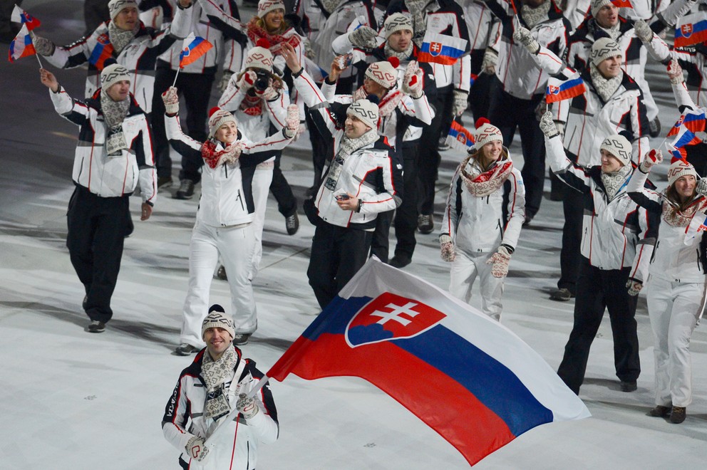 Na otváracom ceremoniáli zimnej olympiády v Soči bol Chára vlajkonosičom slovenskej výpravy.