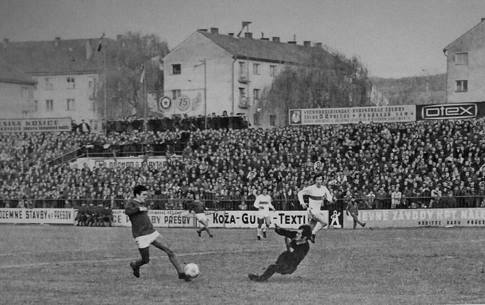 Momentka zo zápasu Tatran Prešov - VfB Stuttgart.