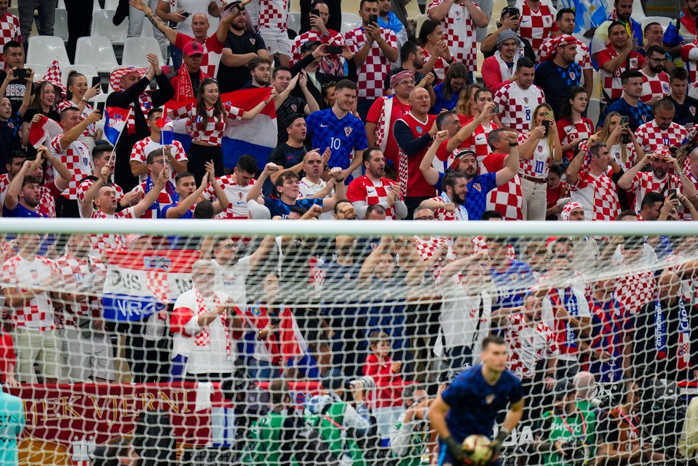 Chorvátski fanúšikovia v semifinále MS vo futbale 2022.