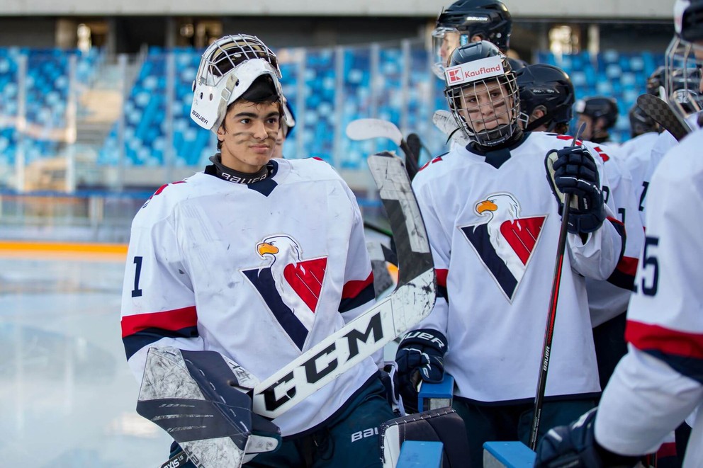 Roberto Leonardo Henriquez počas zápasu Kaufland Extraligy dorastu HC Slovan Bratislava vs HOBA Bratislava, ktorý bol súčasťou Kaufland Winter Games 2023.