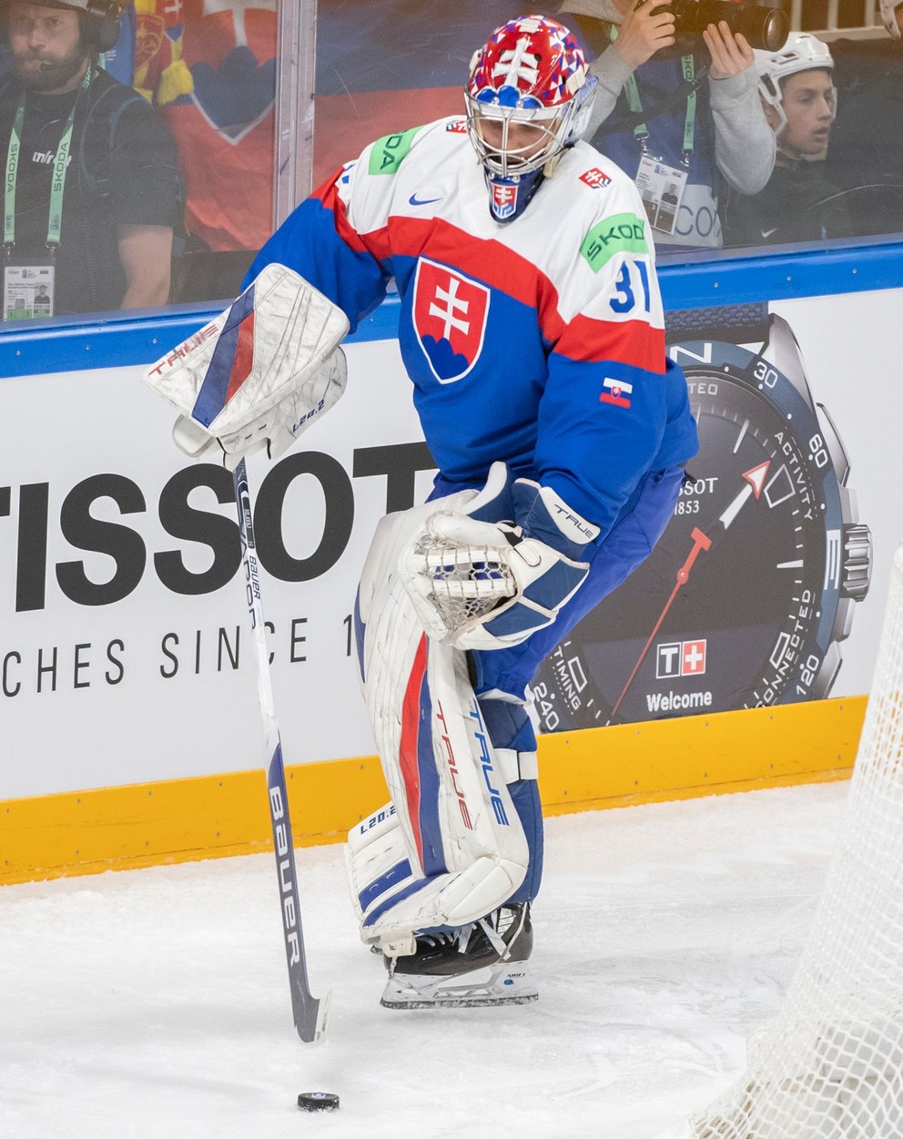 Samuel Hlavaj v zápase Slovensko - Kanada na MS v hokeji 2023.