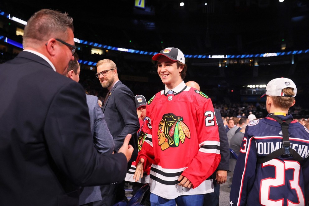 Martin Mišiak smeruje v drafte NHL 2023 do Chicaga Blackhawks, ktoré si ho vybralo z 55. miesta.