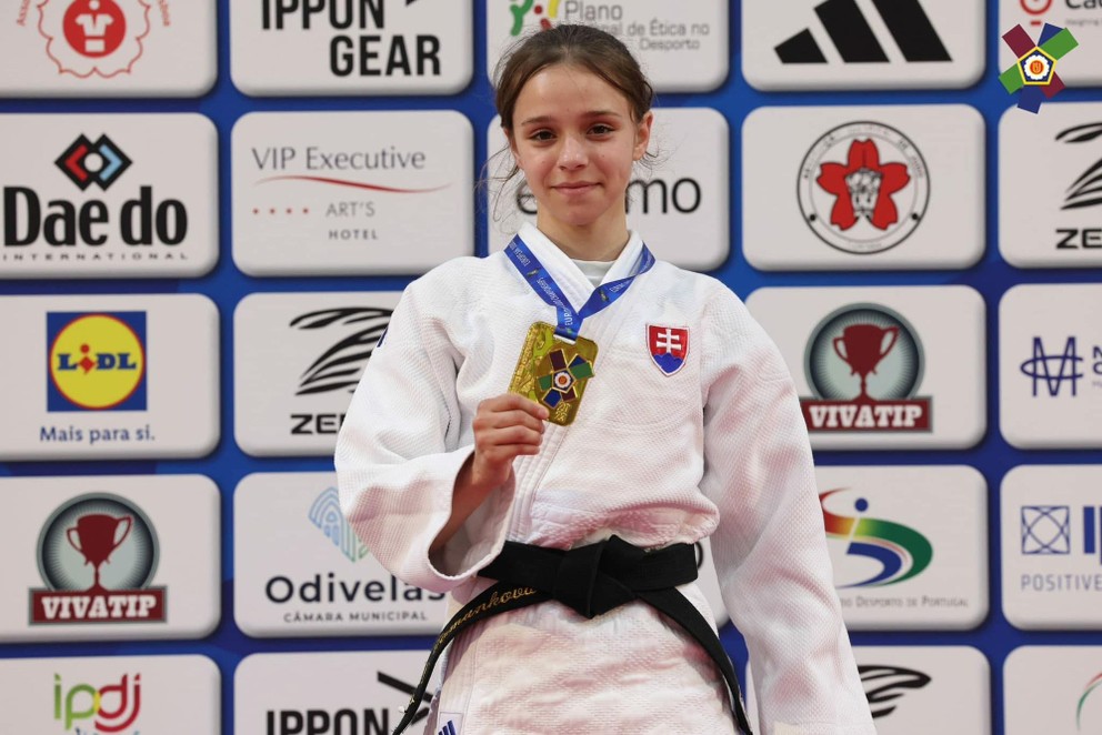 Džudistka Patrícia Tománková so zlatou medailou na ME 2023.