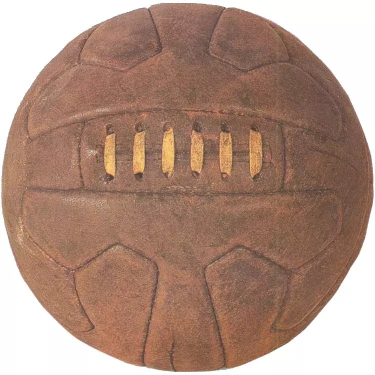 Na MS vo futbale 1934 v Taliansku sa používala lopta s názvom Federale 102.