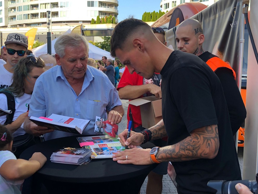 Martin Škrtel vo fanzóne pred zápasom Slovensko - Portugalsko v kvalifikácii EURO 2024.