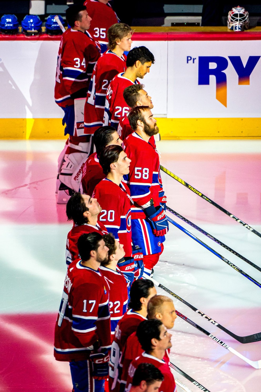 Juraj Slafkovský v zápase Montreal Canadiens - Chicago Blackhawks.