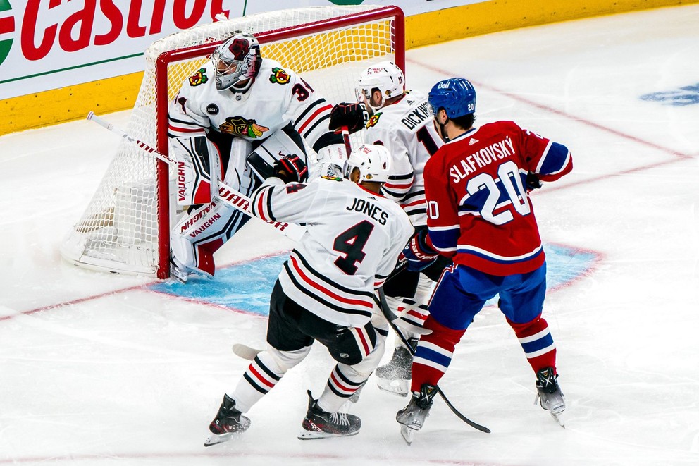 Juraj Slafkovský v zápase Montreal Canadiens - Chicago Blackhawks.