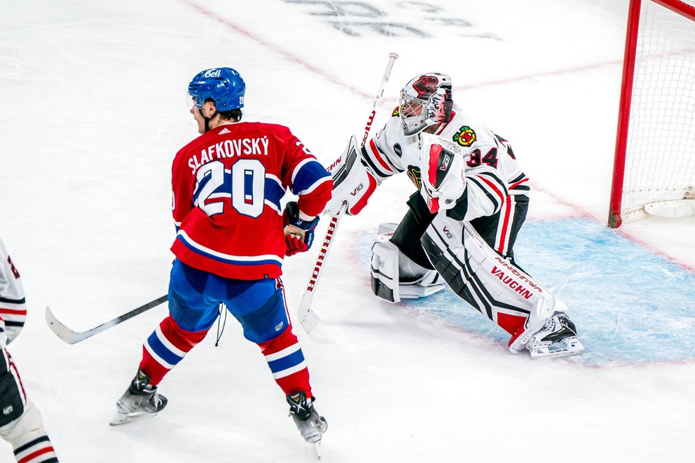 Juraj Slafkovský v zápase Montreal Canadiens - Chicago Blackhawks.