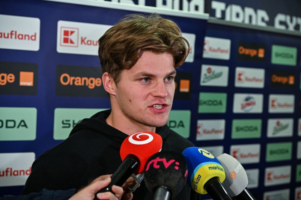 Marek Korenčík počas zrazu slovenskej hokejovej reprezentácie.
