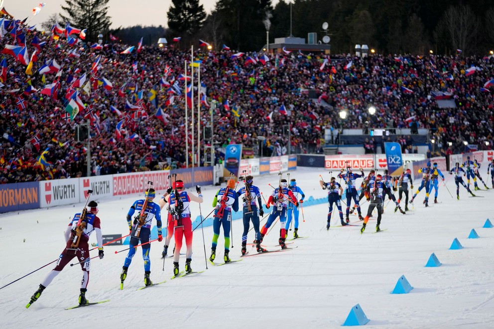 Preteky s hromadným štartom mužov.