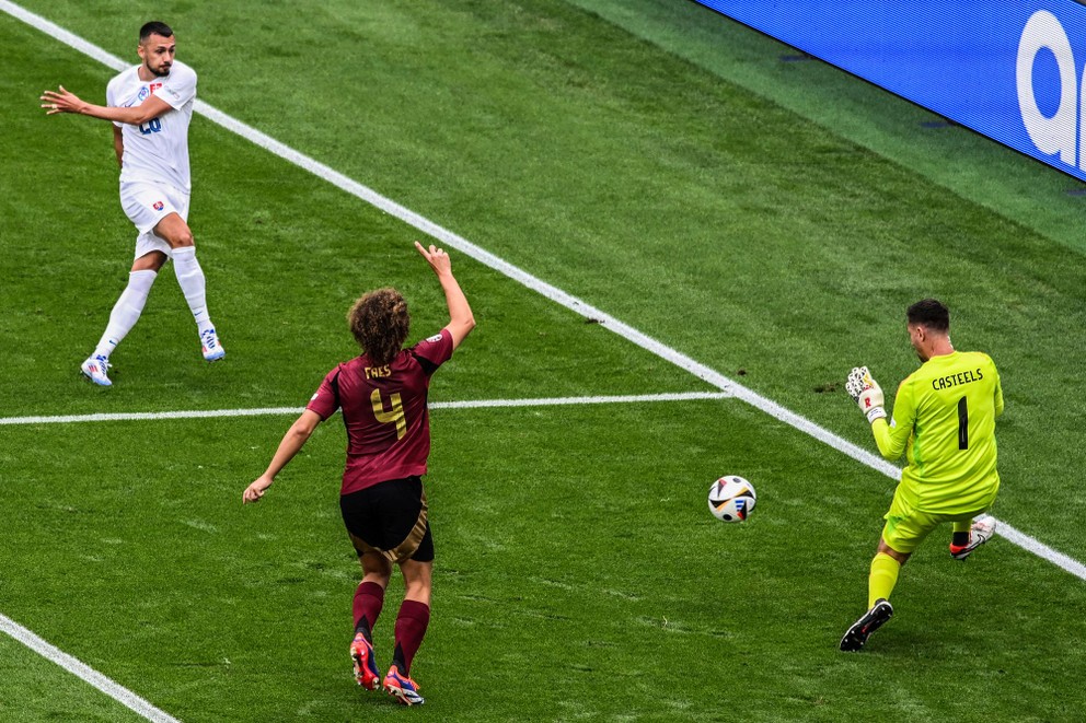 Ivan Schranz strieľa gól Belgicku.