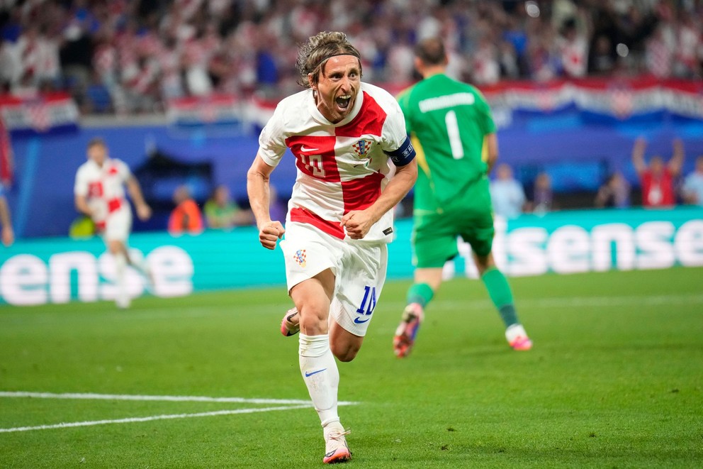 Luka Modrič oslavuje gól v zápase Chorvátsko - Taliansko na EURO 2024