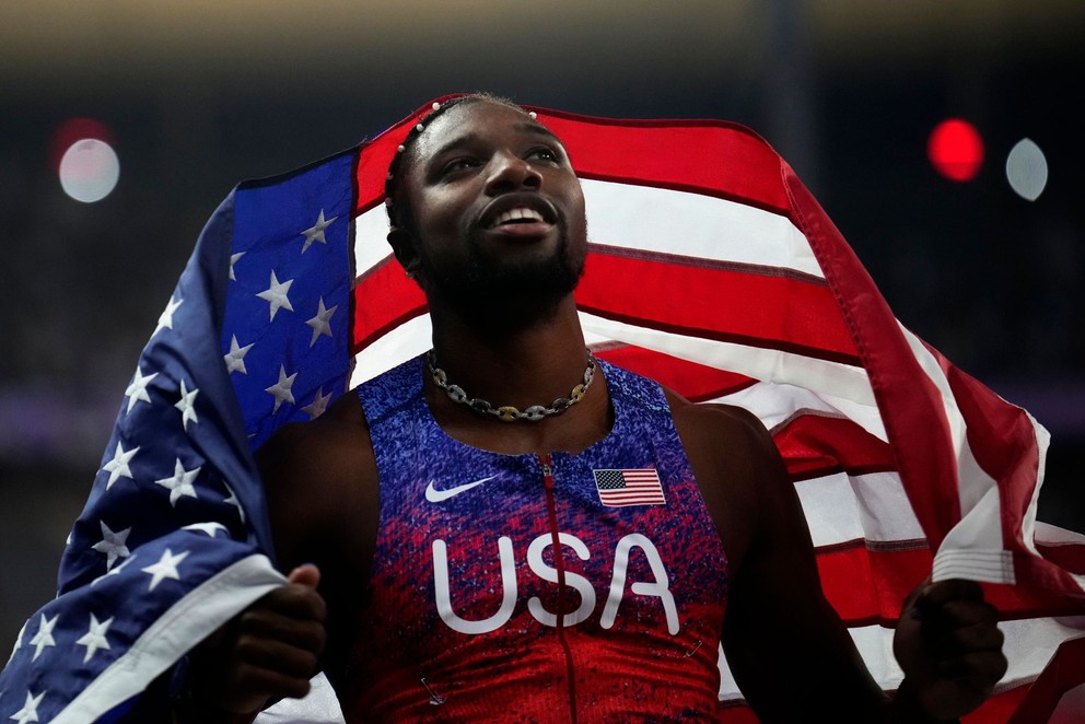 Americký šprintér Noah Lyles vyhral beh na 100 m na OH v Paríži. 