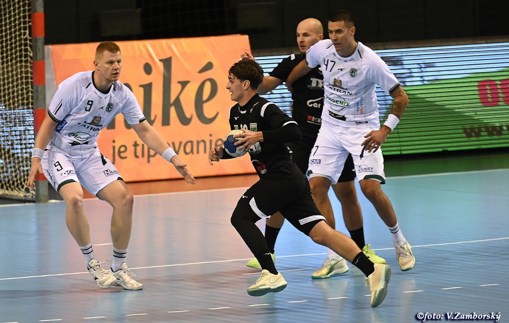 Momentka zo zápasu HT Tatran Prešov - MHC Štart Nové Zámky v 2. kole Niké Handball Extraligy.