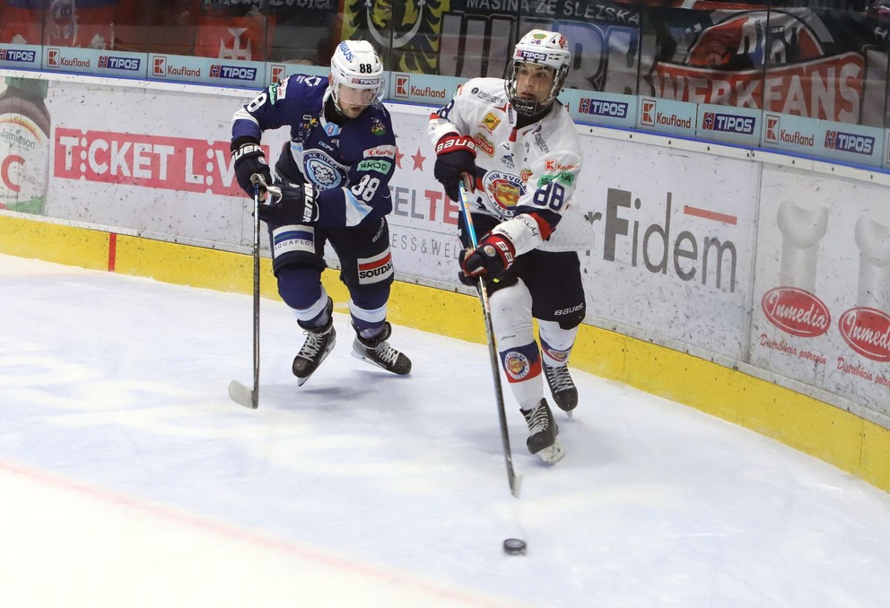 Alex Mišiak (vpravo) v drese HKM Zvolen.
