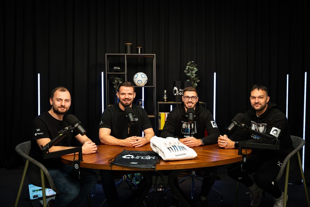 Tvorcovia podcastu Bavme o lige Michal Maťašovský, Marek Arpáš, Maroš Červenka  a Andrej Zvolenský.