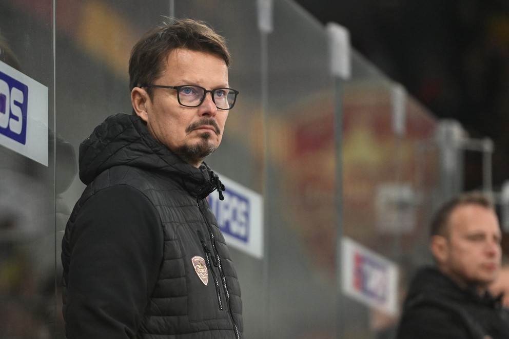 Tréner Dukly Trenčín Tommi Hämäläinen.