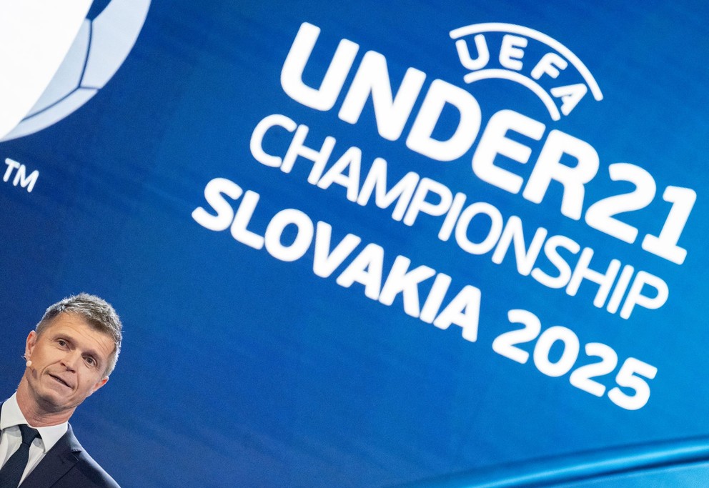 Na snímke ambasádor turnaja Vratislav Greško počas žrebu majstrovstiev Európy 2025 vo futbale do 21 rokov v utorok 3. decembra 2024 v Bratislave.