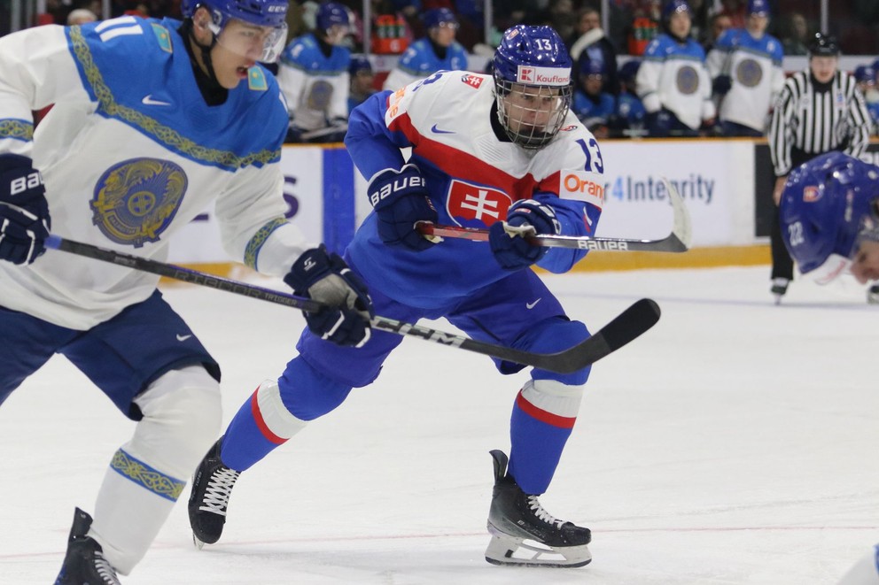 Tobias Tomík v zápase Slovensko - Kazachstan na MS U20 2025