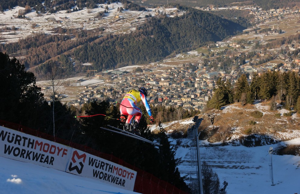 Cyprien Sarrazin počas tréningu zjazdu v talianskom stredisku Bormio 2024.